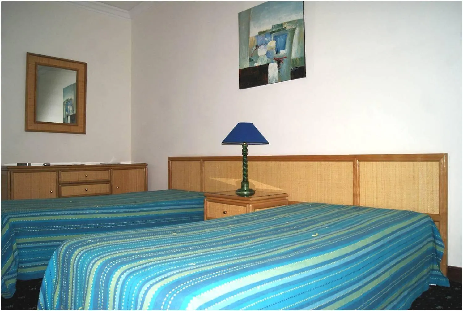 **  Hotel Residencial Caravela Lisboa Portugal